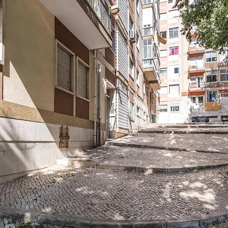 Apartman Akicity Campolide Wood *