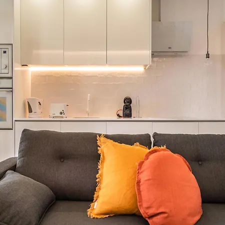 Akicity Campolide Wood