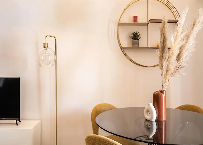 Akicity Campolide Wood Lisboa