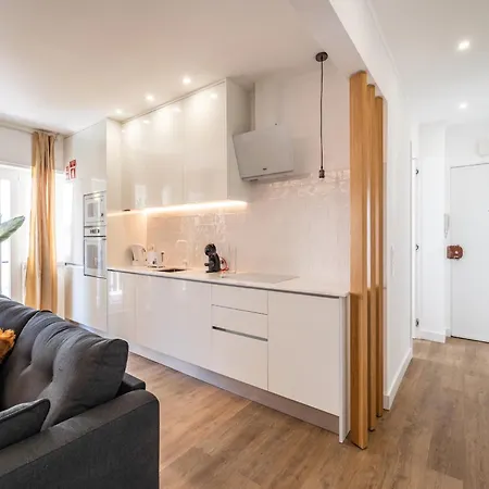 Akicity Campolide Wood Appartement *